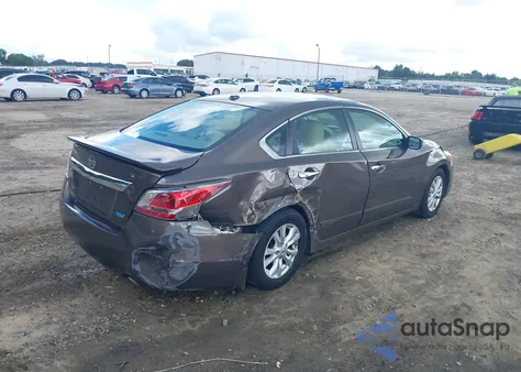 2014 Nissan Altima 2.5 S из США, поврежденный, VIN 1N4AL3APXEC173349